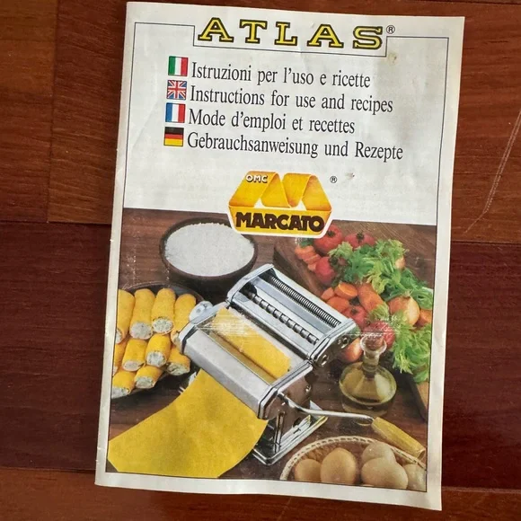 Atlas Silver Pasta Maker - Picture 4 of 4